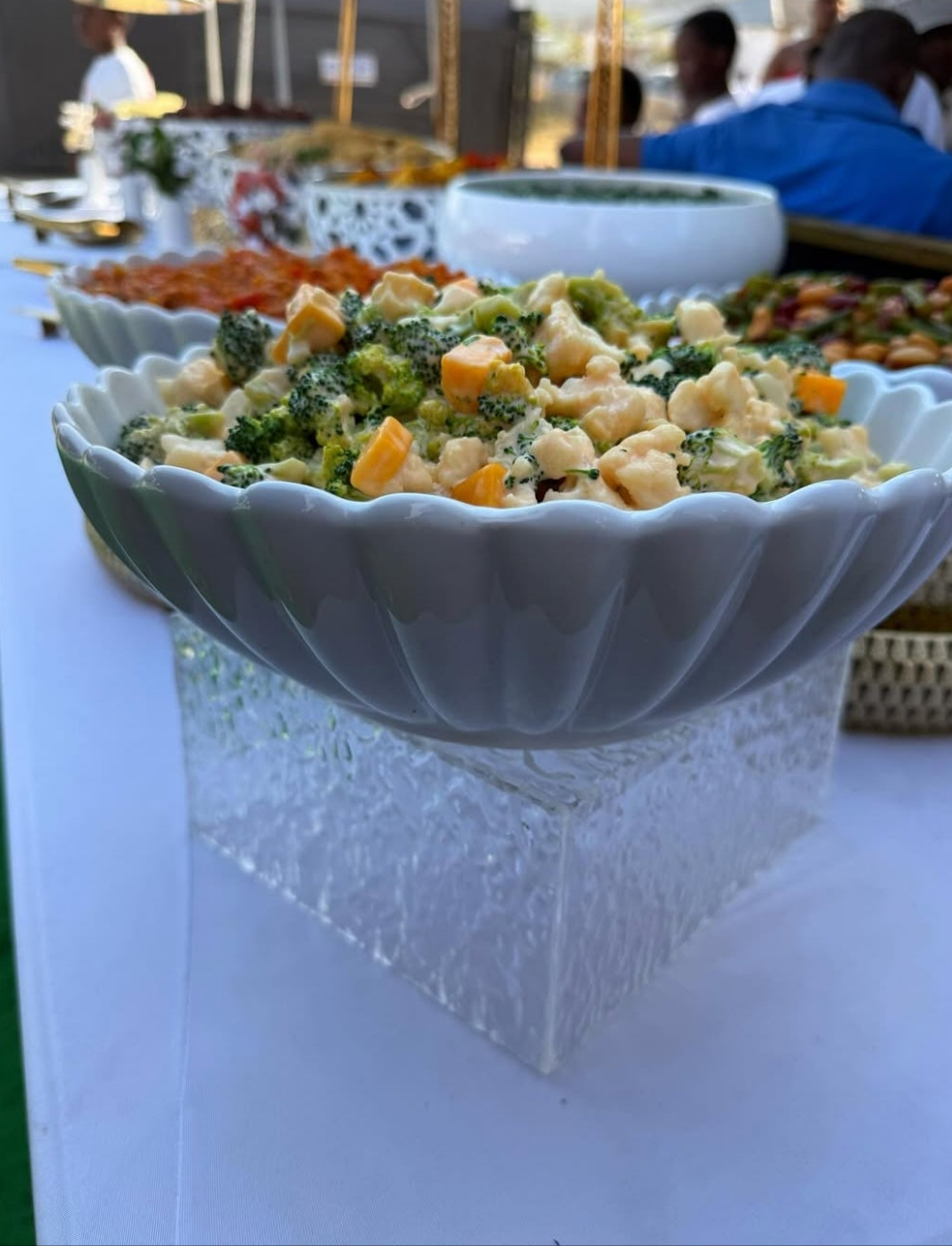 X3 white Salad bowls