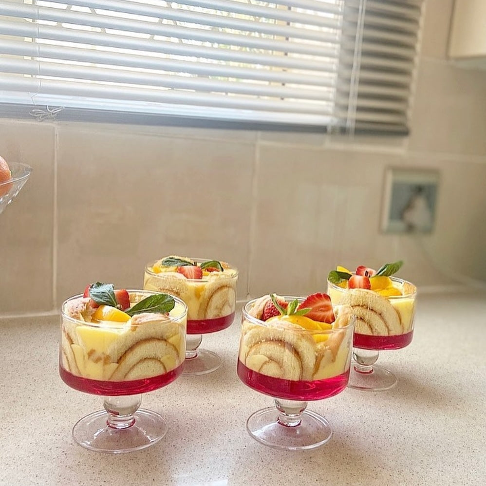 Small Triffle bowls 4 piece